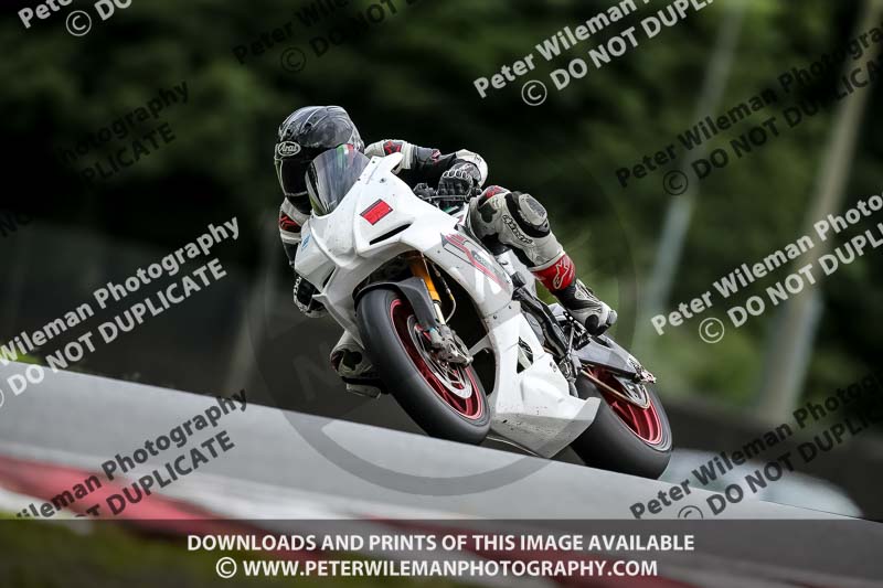 PJM Photography;anglesey;brands hatch;cadwell park;croft;donington park;enduro digital images;event digital images;eventdigitalimages;mallory;no limits;oulton park;peter wileman photography;racing digital images;silverstone;snetterton;trackday digital images;trackday photos;vmcc banbury run;welsh 2 day enduro